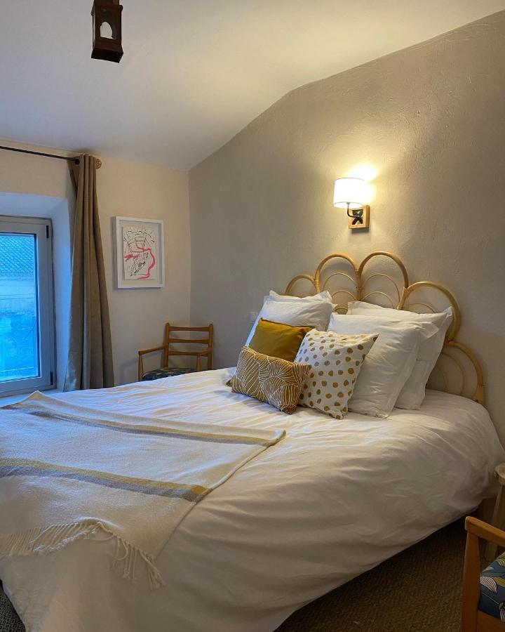 Bouchet  Le Nomade En Provence Bed & Breakfast エクステリア 写真