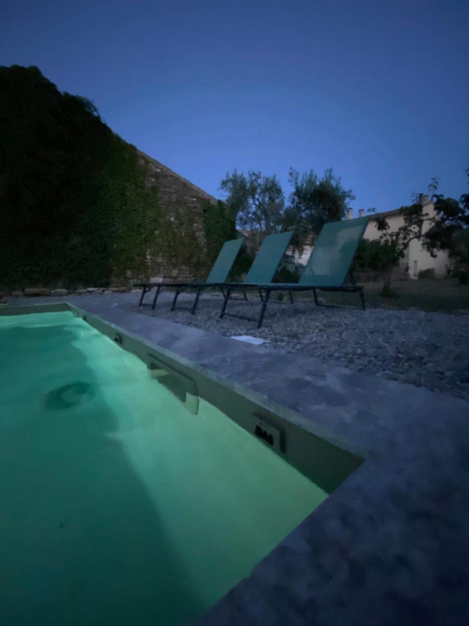 Bouchet  Le Nomade En Provence Bed & Breakfast エクステリア 写真